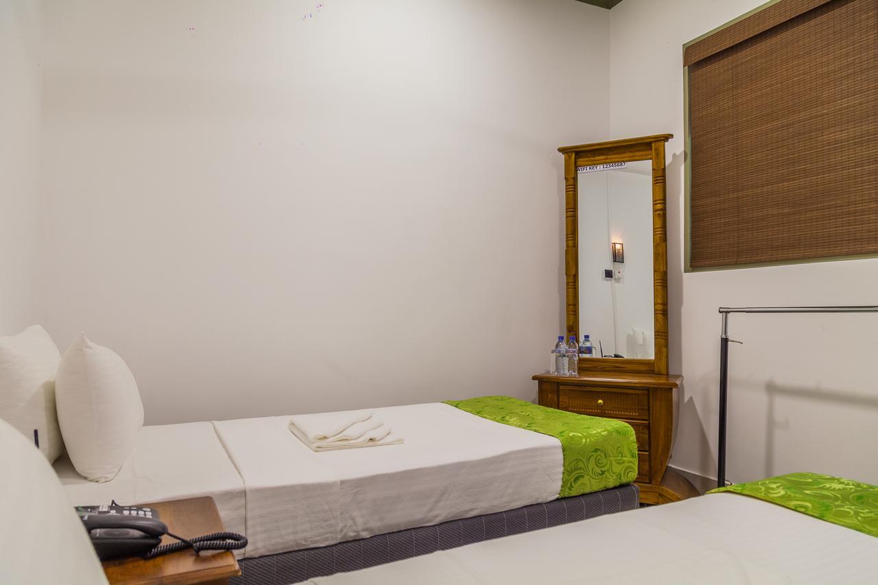 281 Kandy City Hostel & Rooms Deiyannewela Zewnętrze zdjęcie