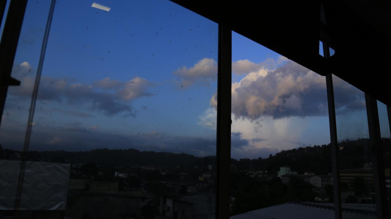 281 Kandy City Hostel & Rooms Deiyannewela Zewnętrze zdjęcie