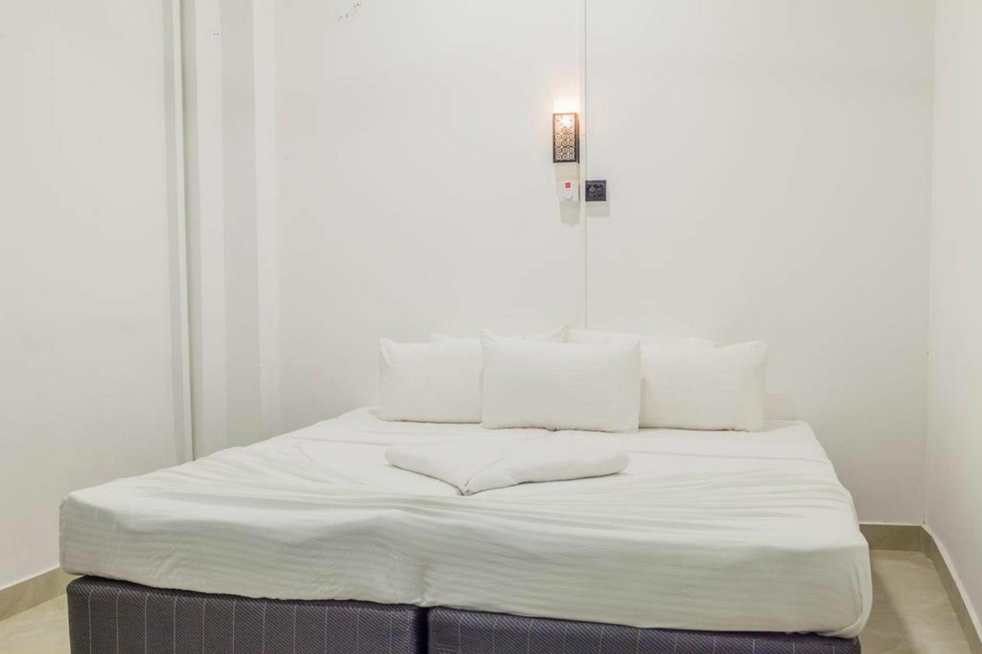 281 Kandy City Hostel & Rooms Deiyannewela Zewnętrze zdjęcie